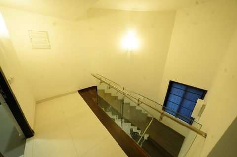 SFS Luxury Duplex Penthouse | 3BR Ensuite - Terrace with Palace Views | Fully Furnished  - 10