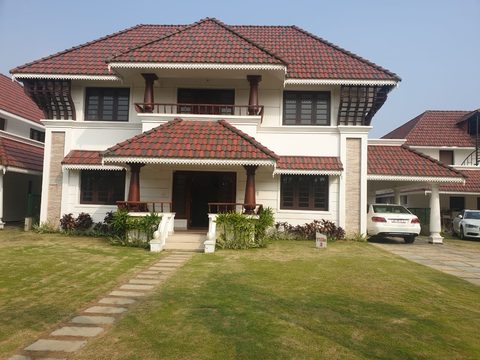 4 BHK Ultra modern Luxury villa- Kent Nalukettu Palm Villa - 1