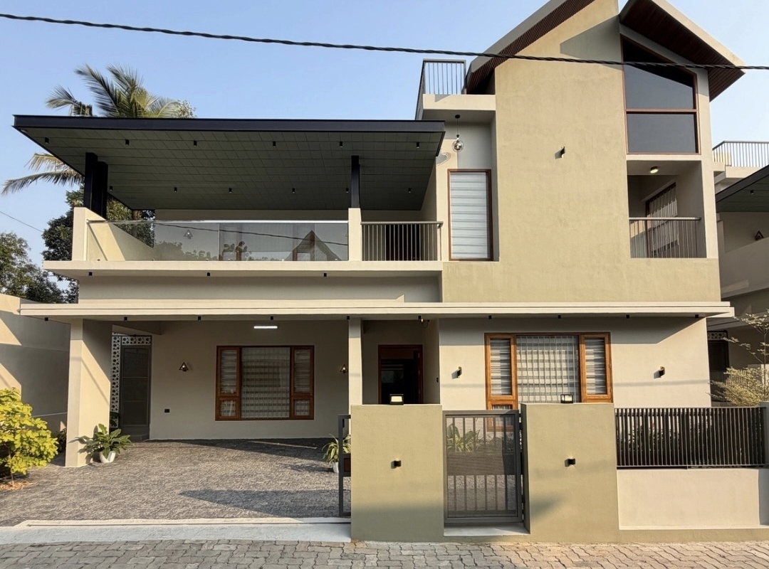 4BHK Semi-Furnished House for Sale – Kakkanad