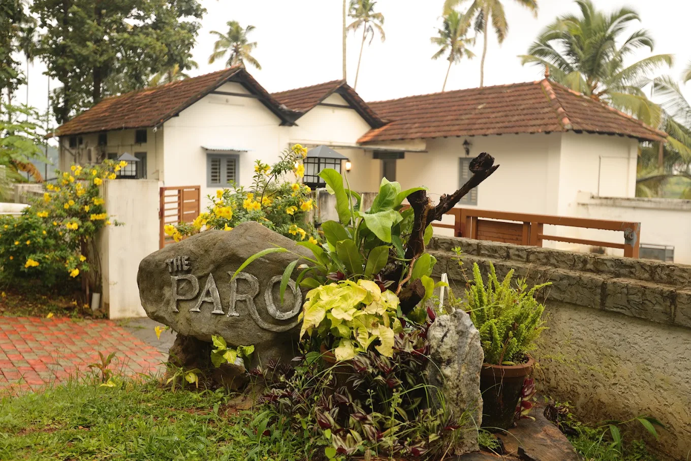 The Paro – Mill Cottage a 2 BHK Heritage Retreat, Ashtamudi Lake
