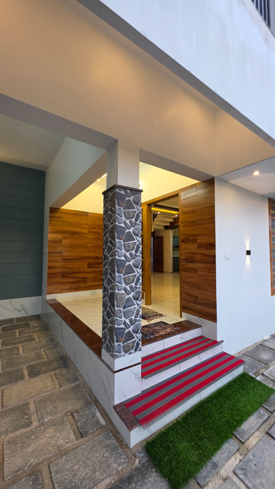 Premium 4 BHK House for Sale – Shankar Nair Road, Near Kundamankadavu - 4
