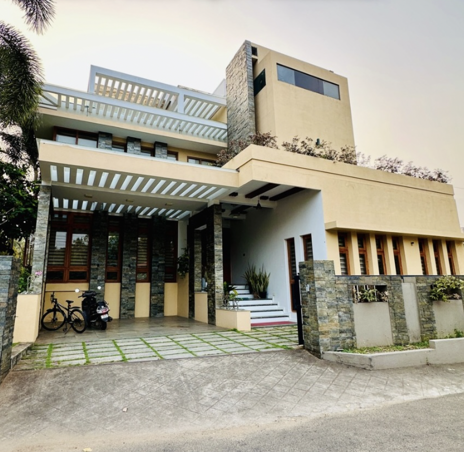 5 BHK Luxury House with Swimming Pool - 2