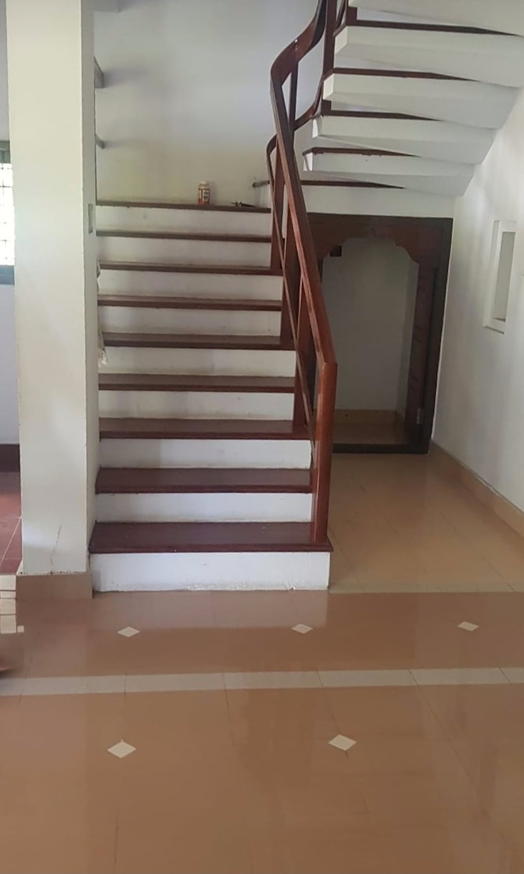 Spacious 4 BHK house in 80 cents property for sale - 2