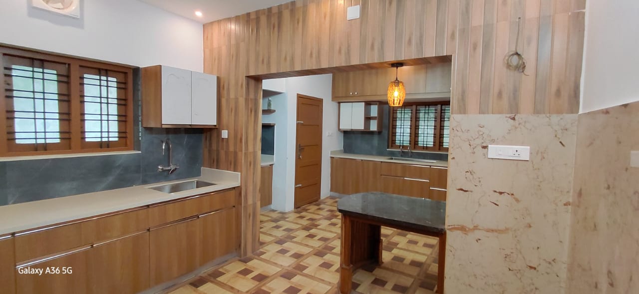 Exotic 6 BHK Luxury Home for Sale – Near Vadavathoor, Kottayam - 15