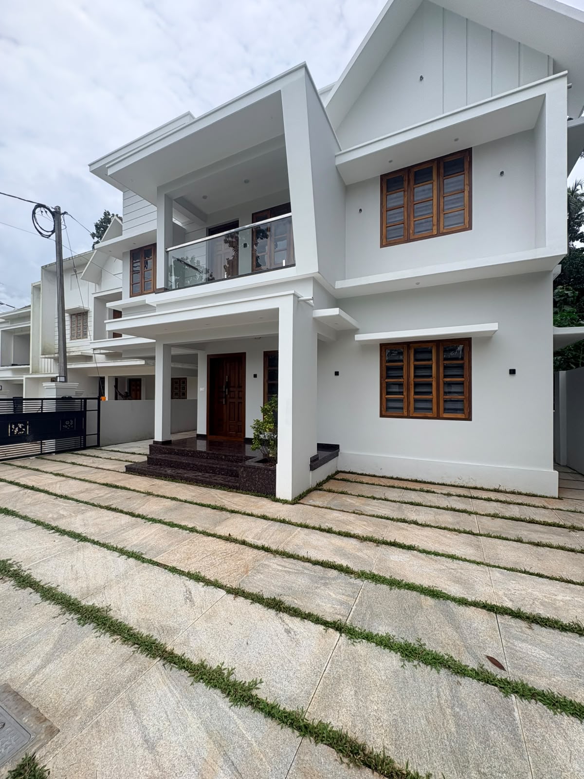 5 BHK Independent Villa for Rent Near Infopark Phase 2 - Kakkanad