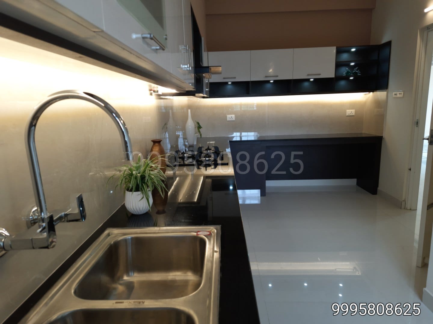 3 BHK Fully Furnished Apartment for Sale – Oxoniya Identity Edappally - 16