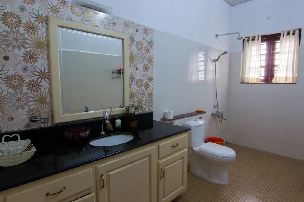 Riverside Inn Muttar - 3 BHK Waterfront Homestay | Alappuzha - 12