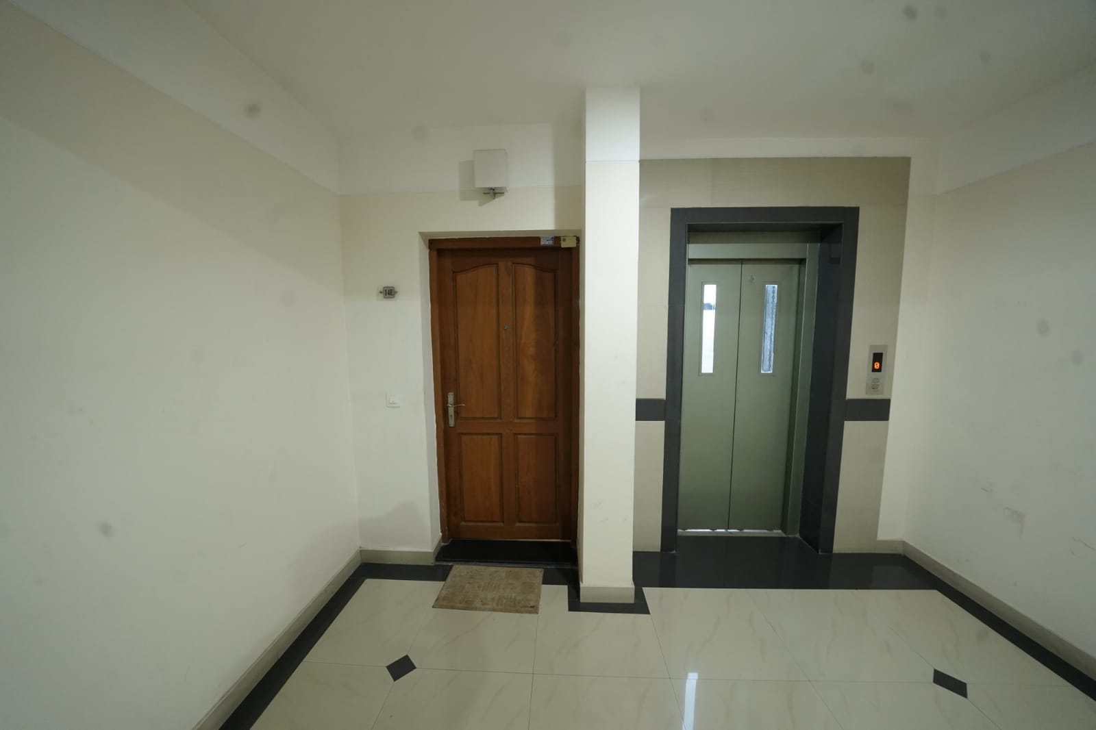 SFS Luxury Duplex Penthouse | 3BR Ensuite - Terrace with Palace Views | Fully Furnished - 17