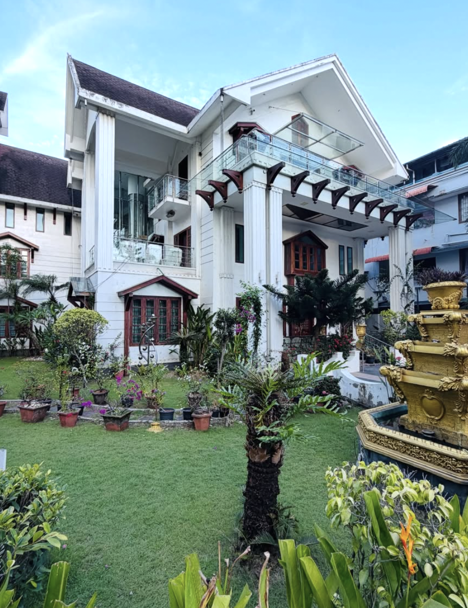Luxury Independent House in Kadavanthara - 3