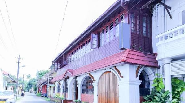 Luxury Commercial Heritage Villa For Sale in Kochi - 3