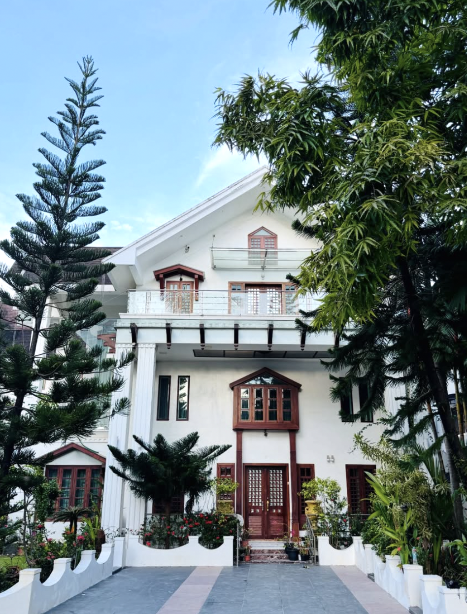 Luxury Independent House in Kadavanthara - 2