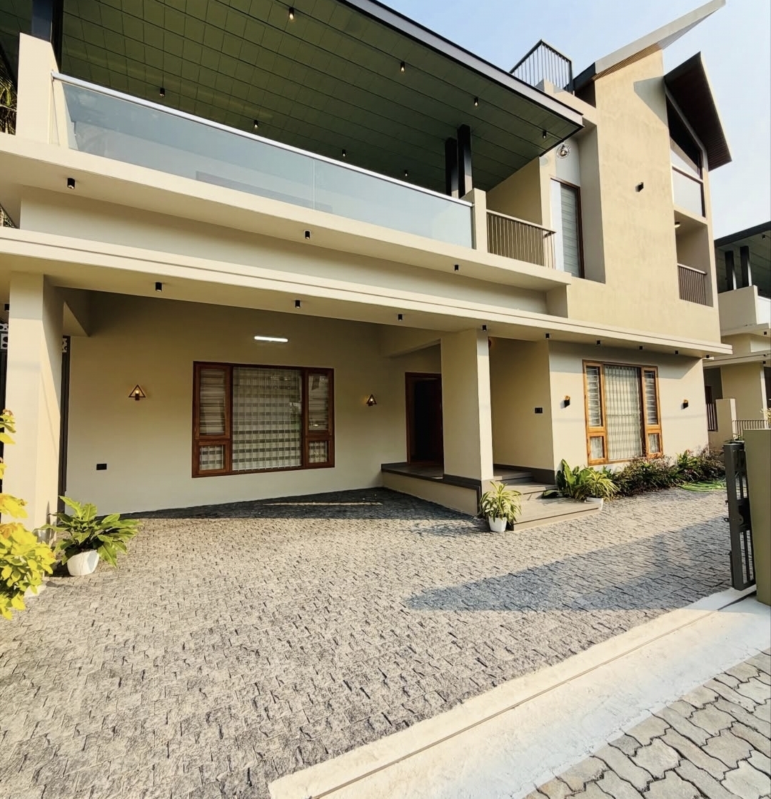 4BHK Semi-Furnished House for Sale – Kakkanad - 2